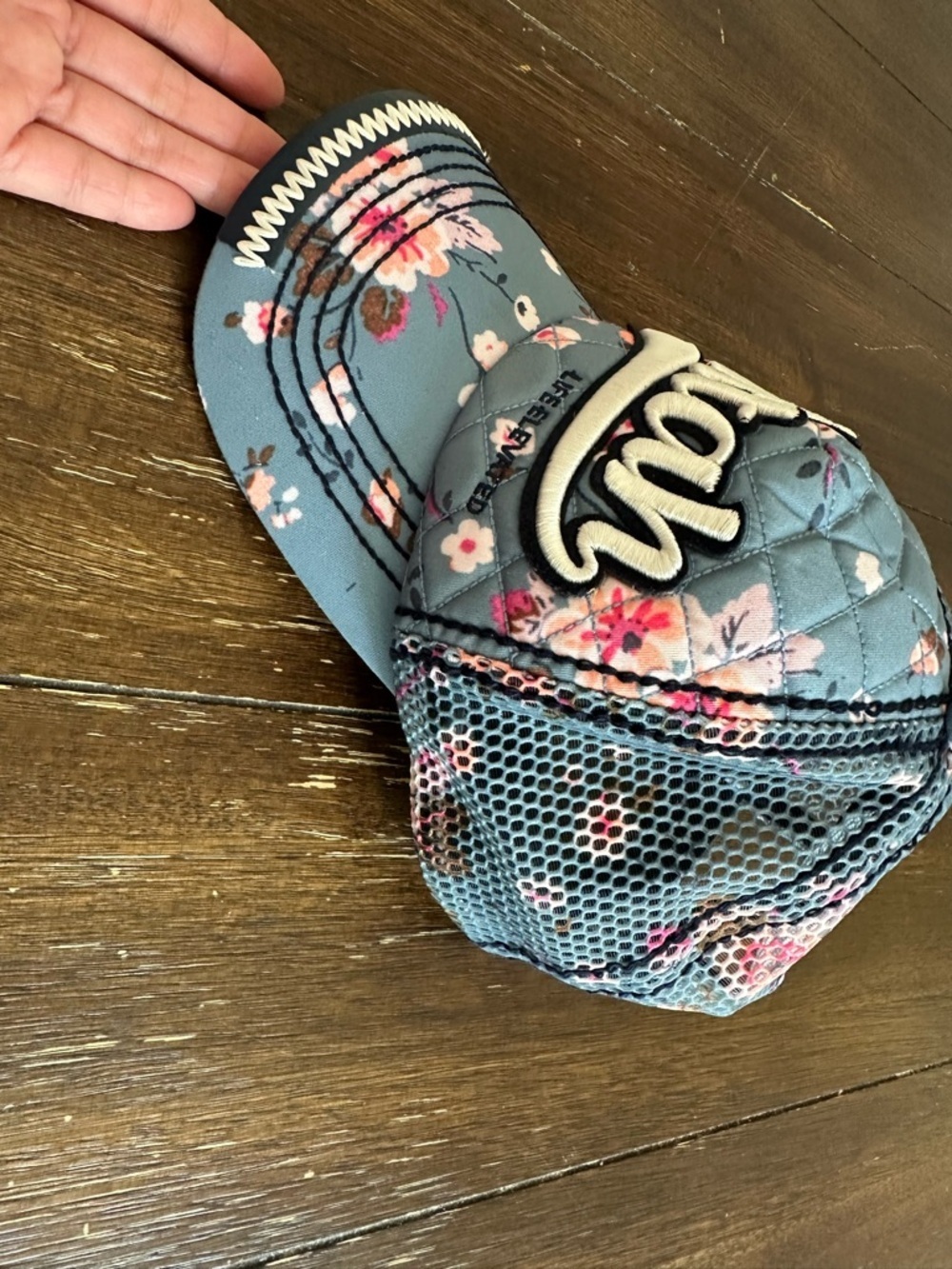 Robin Ruth Utah elevated hat - Picture 10 of 10